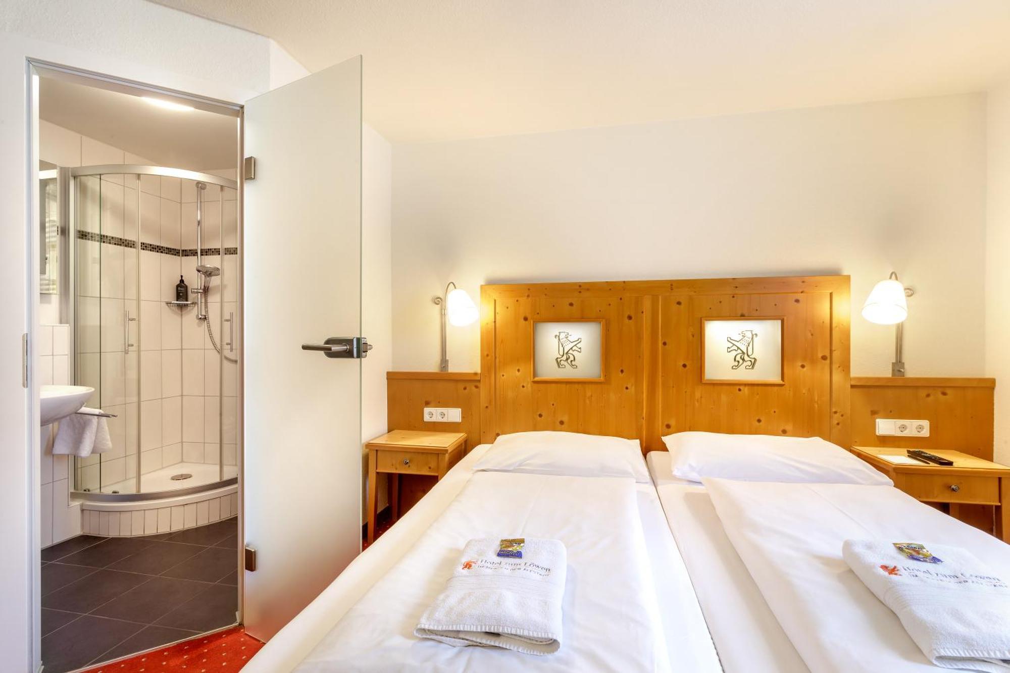 Hotel Zum Loewen Weißenhorn Εξωτερικό φωτογραφία